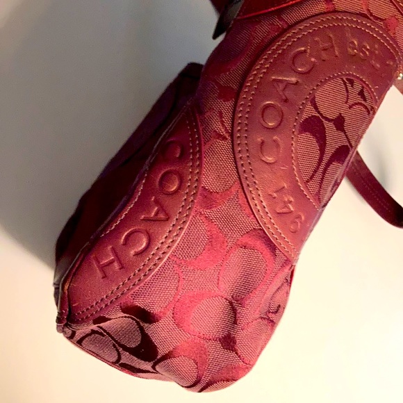 Coach purple/burgundy leather and fabric bag - Picture 8 of 16